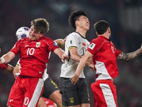 国足告别世界杯！68年首负印尼，3场0进球，5大纪录告破