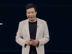热搜，雷军称“小米YU7没有三十几万下不了台的”，未过多介绍辅助驾驶；有“黄牛”称可代订，代抢费最高1.2万元？公司回应：别信！