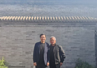 黄仁勋年内第三次访华，大热天仍穿皮夹克合影雷军